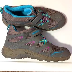Merrell hiking shoes - girls size 5.5